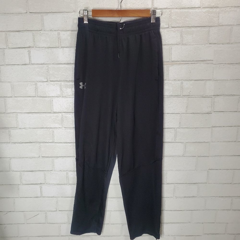 Under Armour black athletic pants